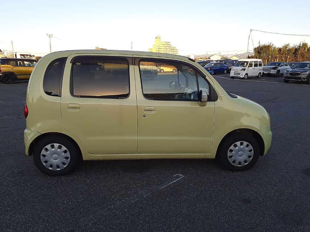 2004 Daihatsu Move Latte L550S[2]