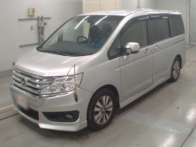 2014 Honda Step WGN Spada