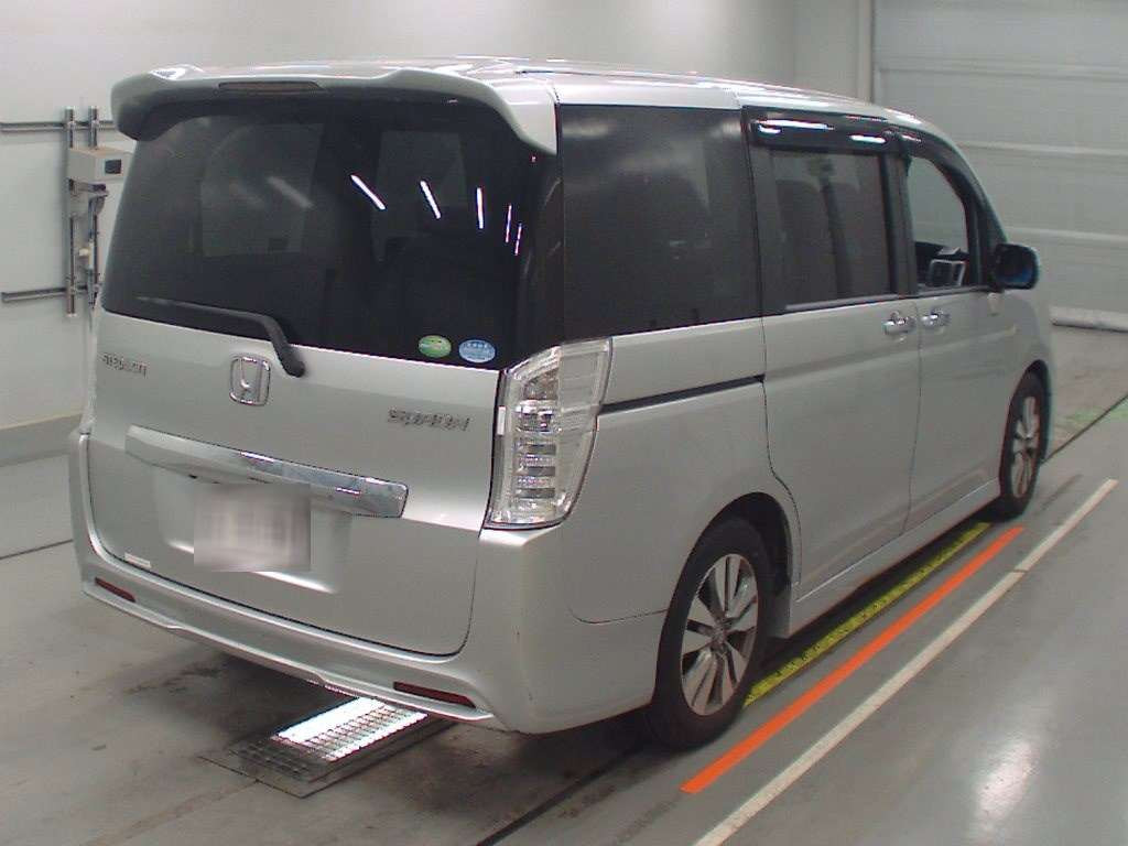 2014 Honda Step WGN Spada RK5[1]