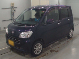 2011 Daihatsu Tanto exe