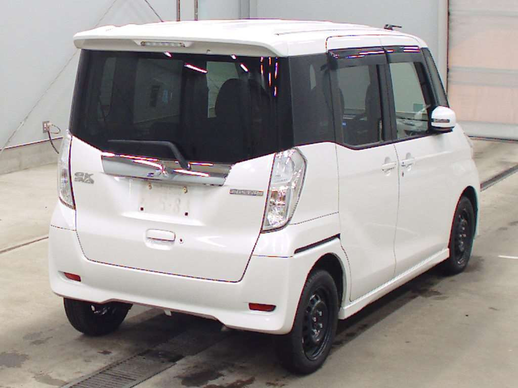 2016 Mitsubishi eK Space Custom B11A[1]