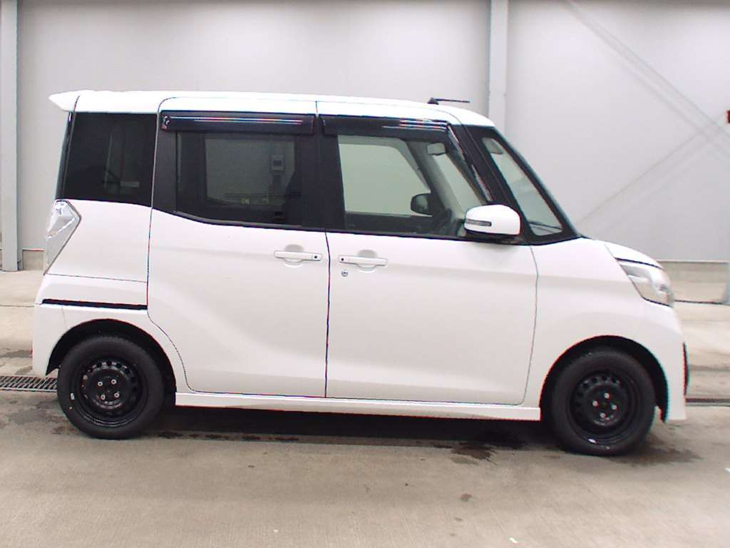 2016 Mitsubishi eK Space Custom B11A[2]