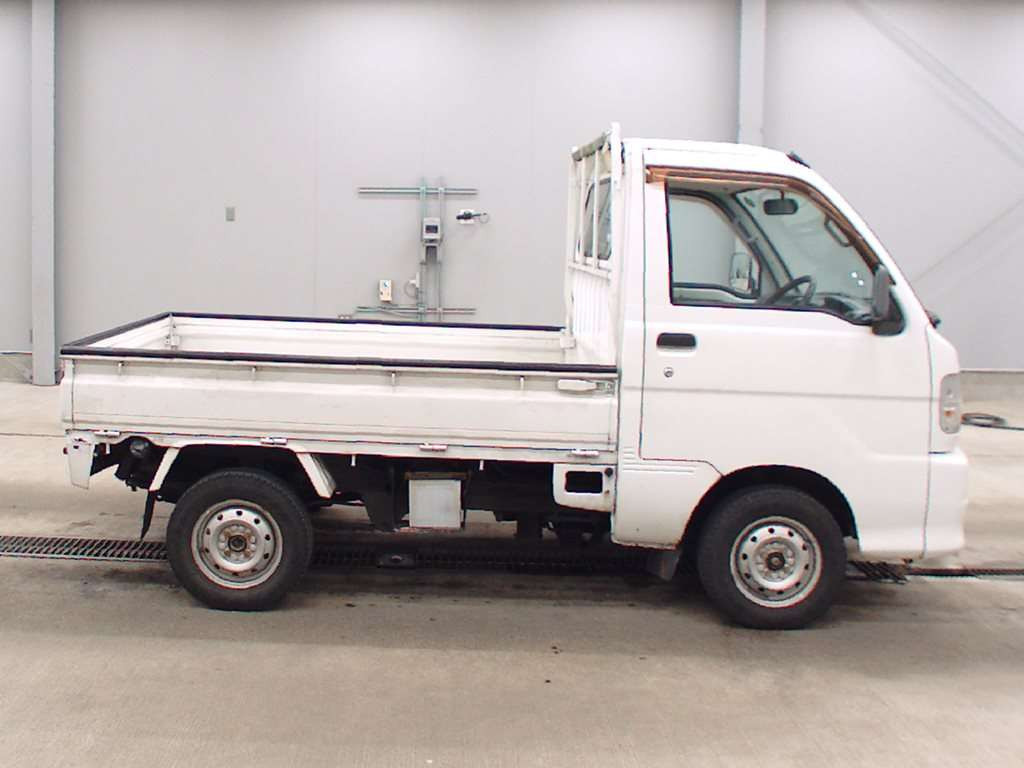 2004 Daihatsu Hijet Truck S210P[2]