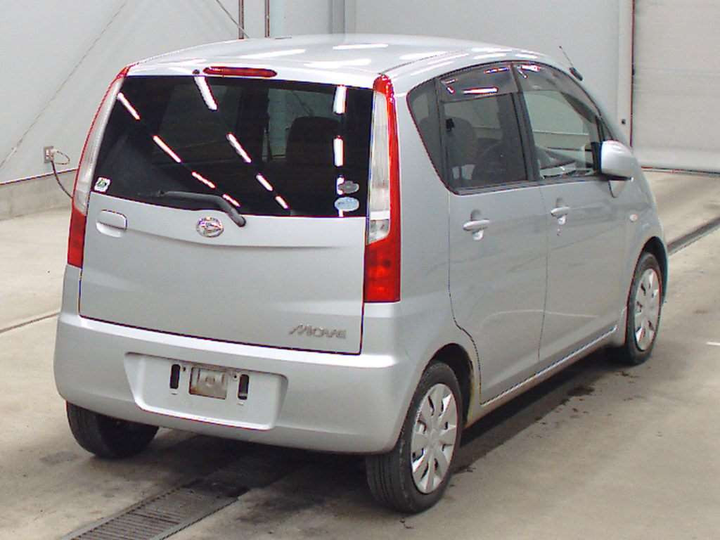 2010 Daihatsu Move L185S[1]