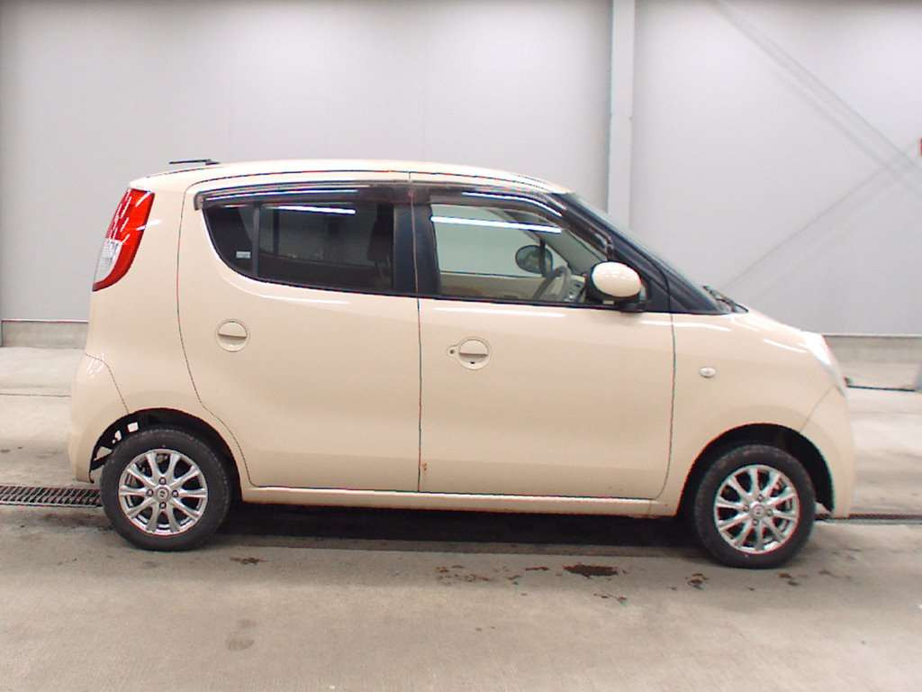 2008 Nissan Moco MG22S[2]