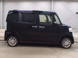 2015 Honda N-BOX