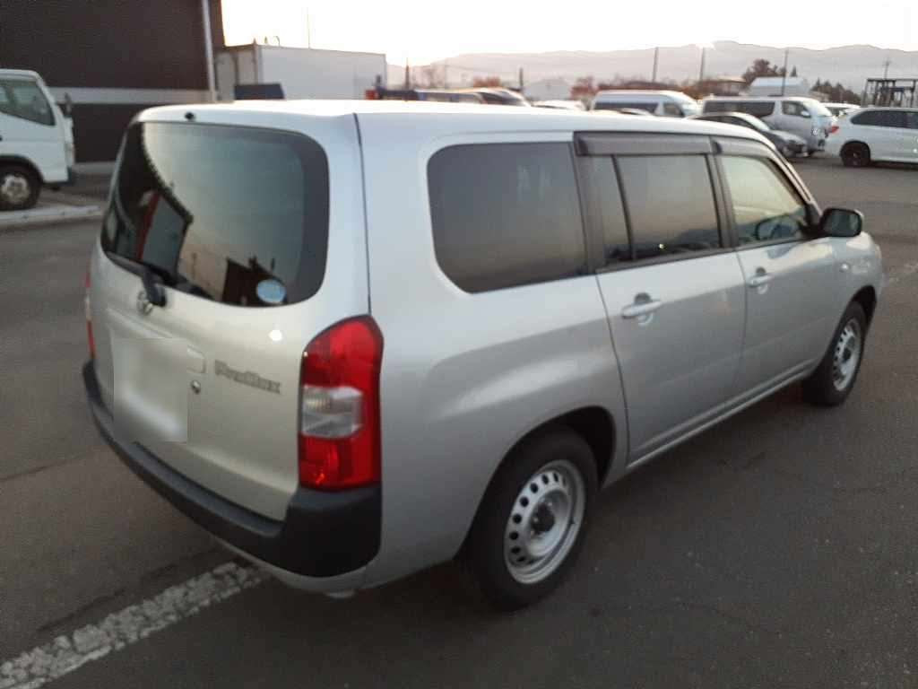 2017 Toyota Probox NCP165V[1]