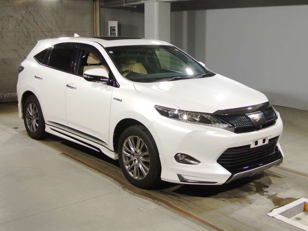 2014 Toyota Harrier Hybrid AVU65W[2]