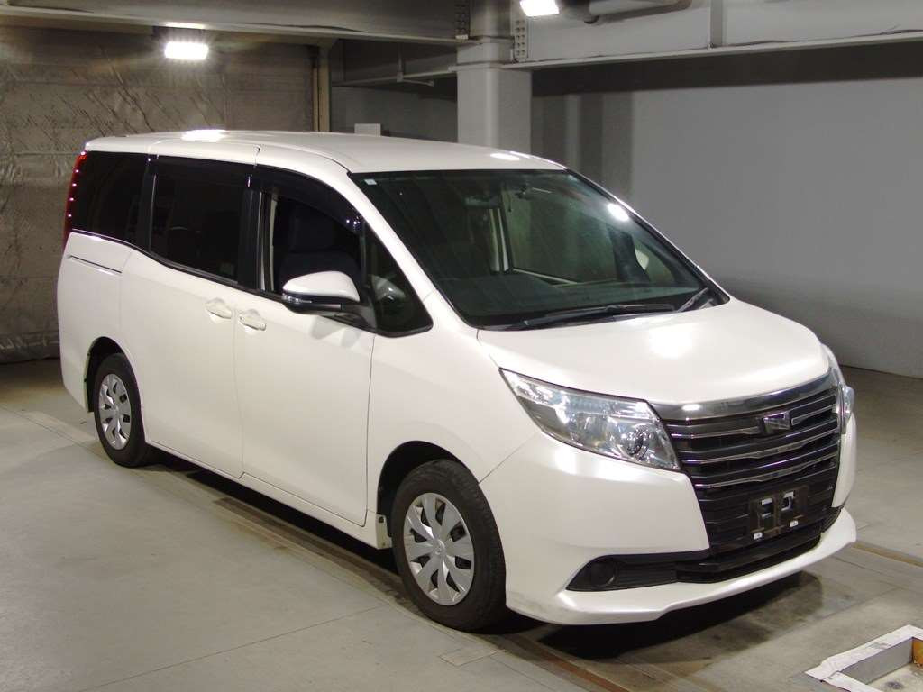 2015 Toyota Noah ZRR80G[2]