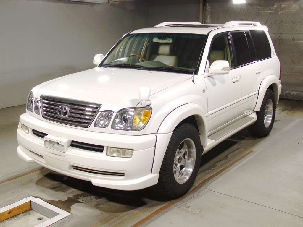 2005 Toyota Land Cruiser 100 UZJ100W[0]