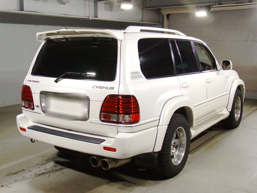 2005 Toyota Land Cruiser 100 UZJ100W[1]