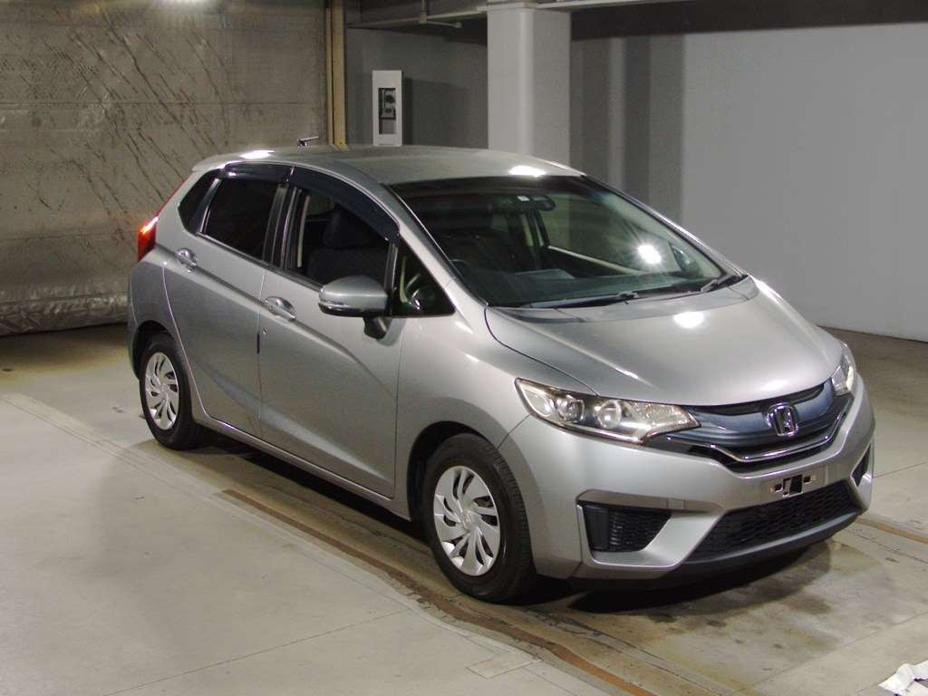 2013 Honda Fit GK3[2]