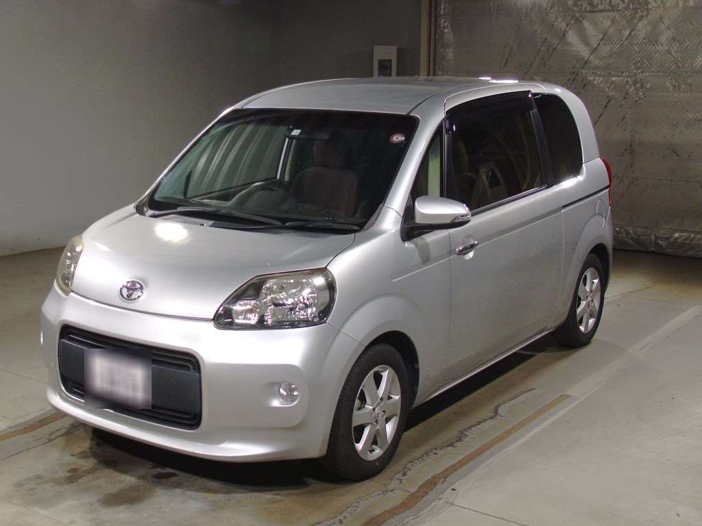 2012 Toyota Porte NCP141[0]