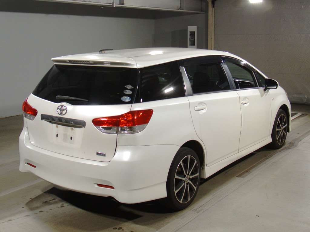 2009 Toyota Wish ZGE20W[1]