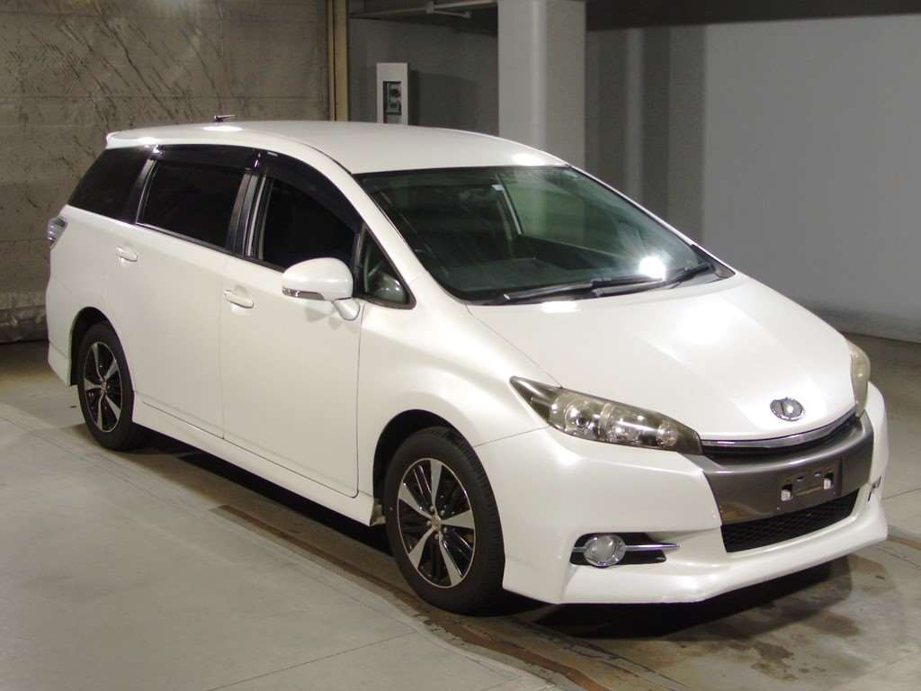 2012 Toyota Wish ZGE20W[2]