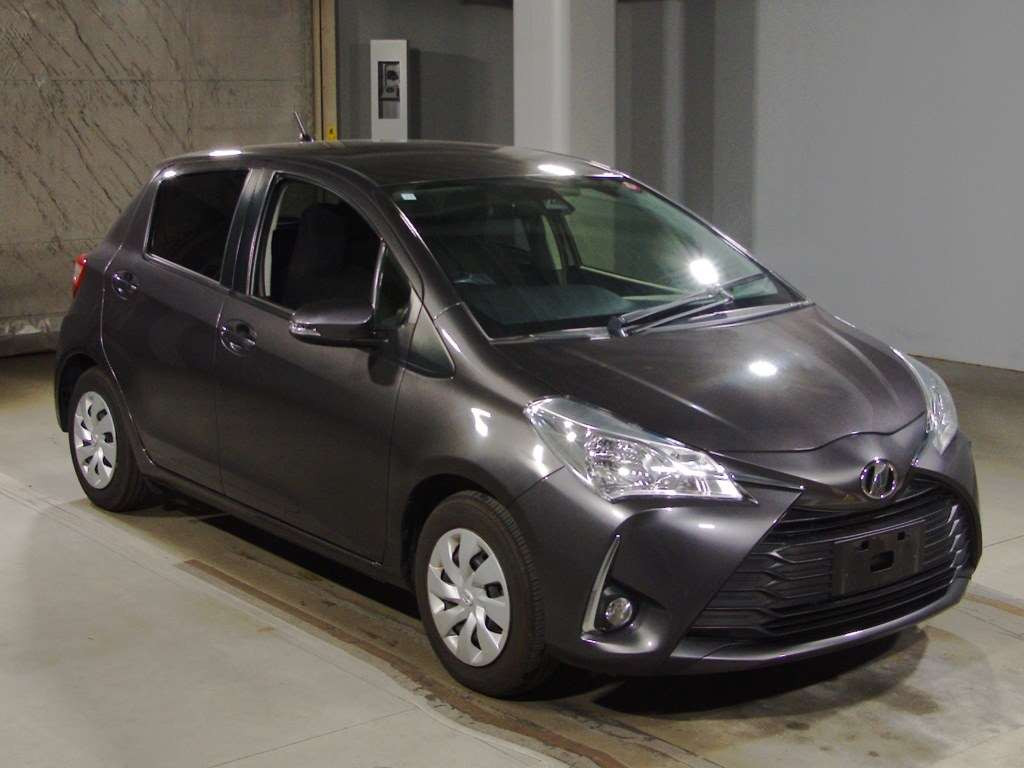 2019 Toyota Vitz KSP130[2]