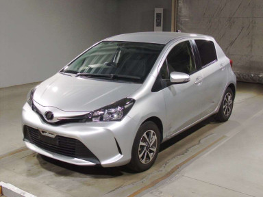 2016 Toyota Vitz