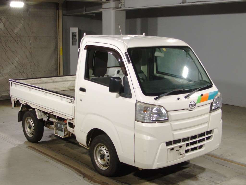 2016 Daihatsu Hijet Truck S500P[2]