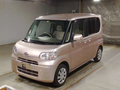 2011 Daihatsu Tanto