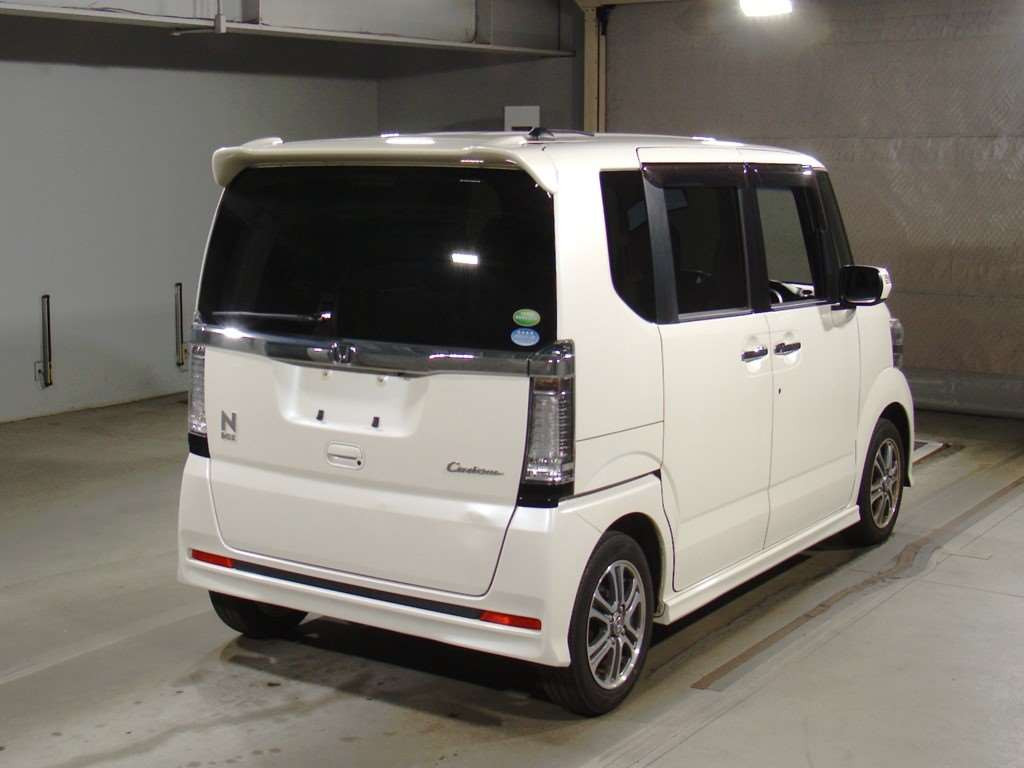 2016 Honda N-BOX CUSTOM JF1[1]