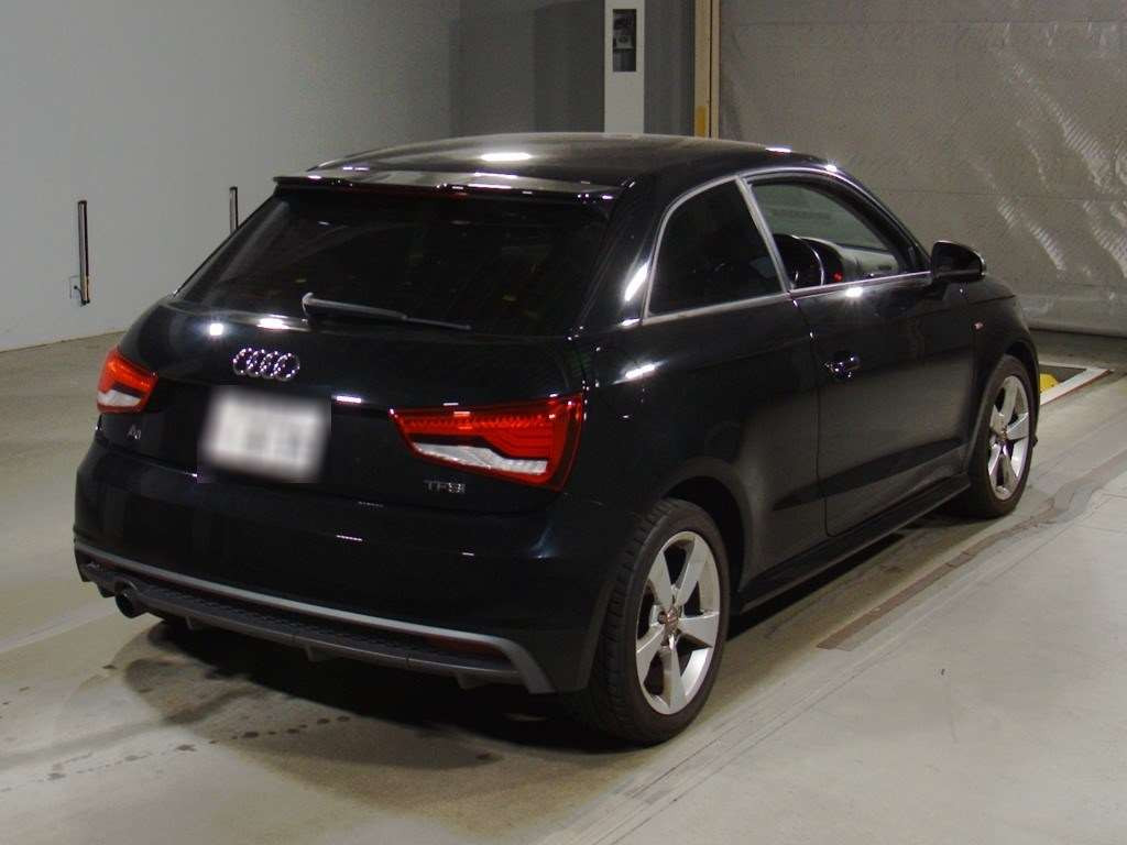 2015 Audi A1 8XCHZ[1]