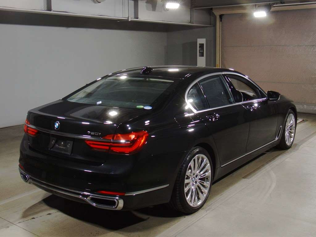 2017 BMW 7 Series 7A44[1]