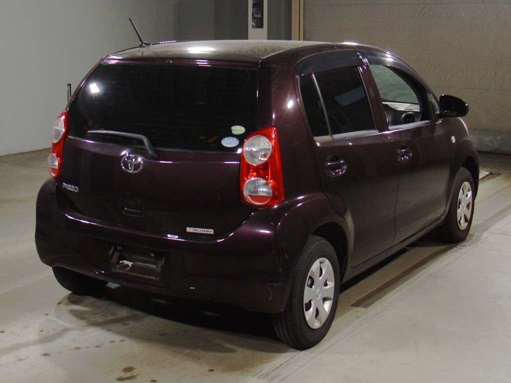 2014 Toyota Passo KGC30[1]