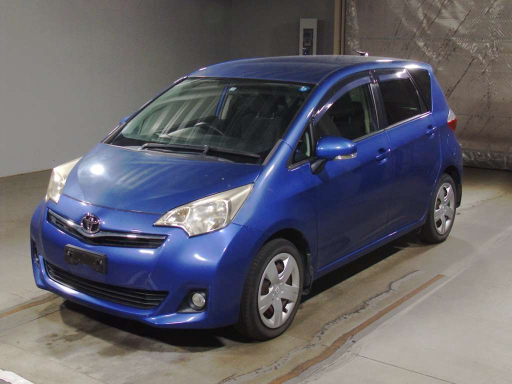 2011 Toyota Ractis NSP120[0]