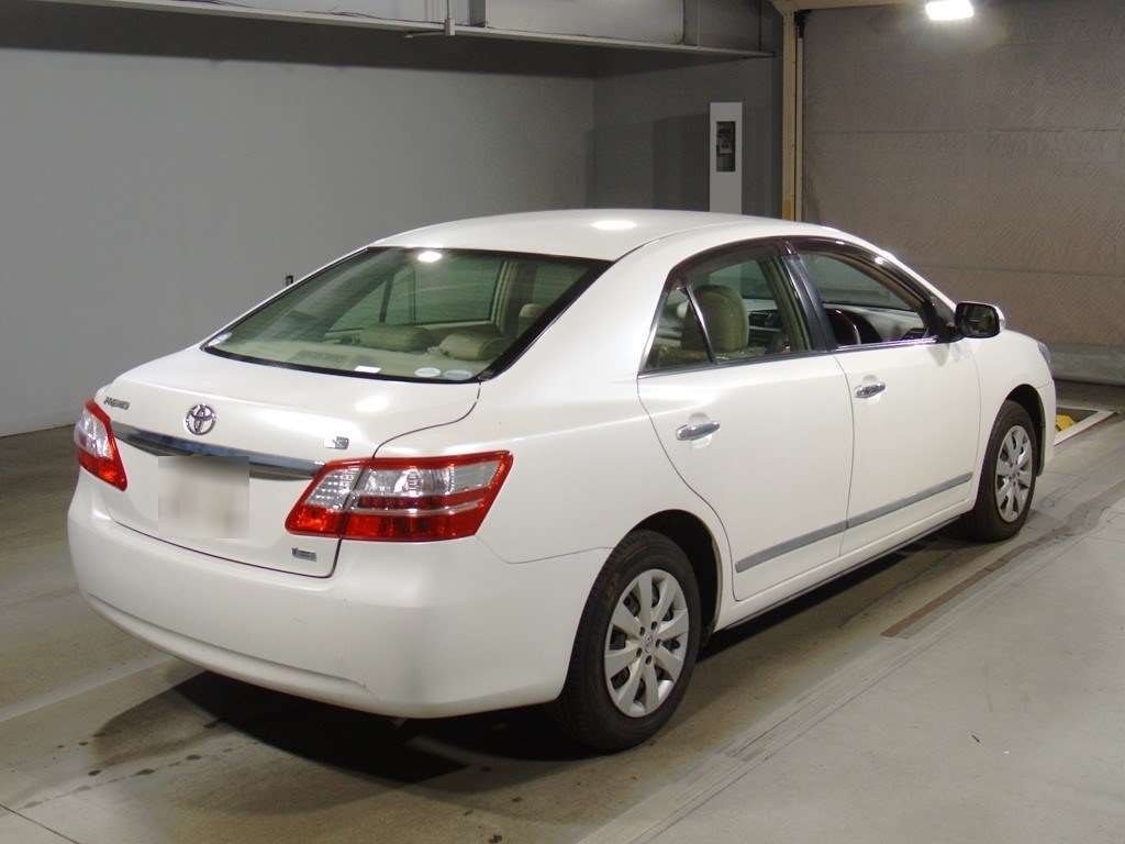 2011 Toyota Premio ZRT260[1]