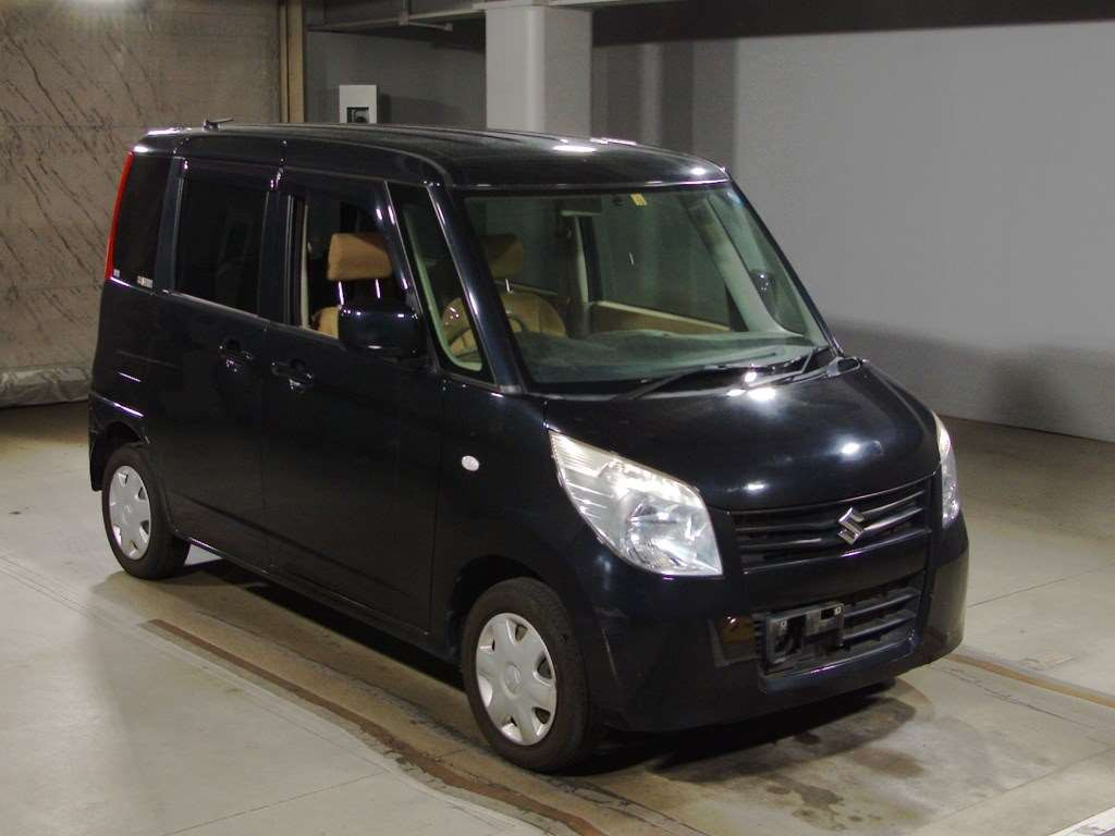 2011 Suzuki Palette MK21S[2]