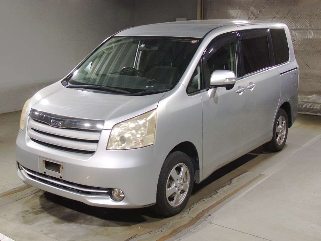 2008 Toyota Noah ZRR70G[0]