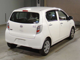 2014 Daihatsu Mira es