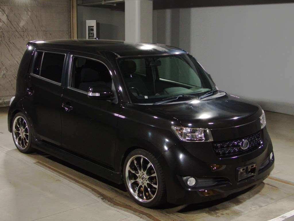 2009 Toyota bB QNC21[2]