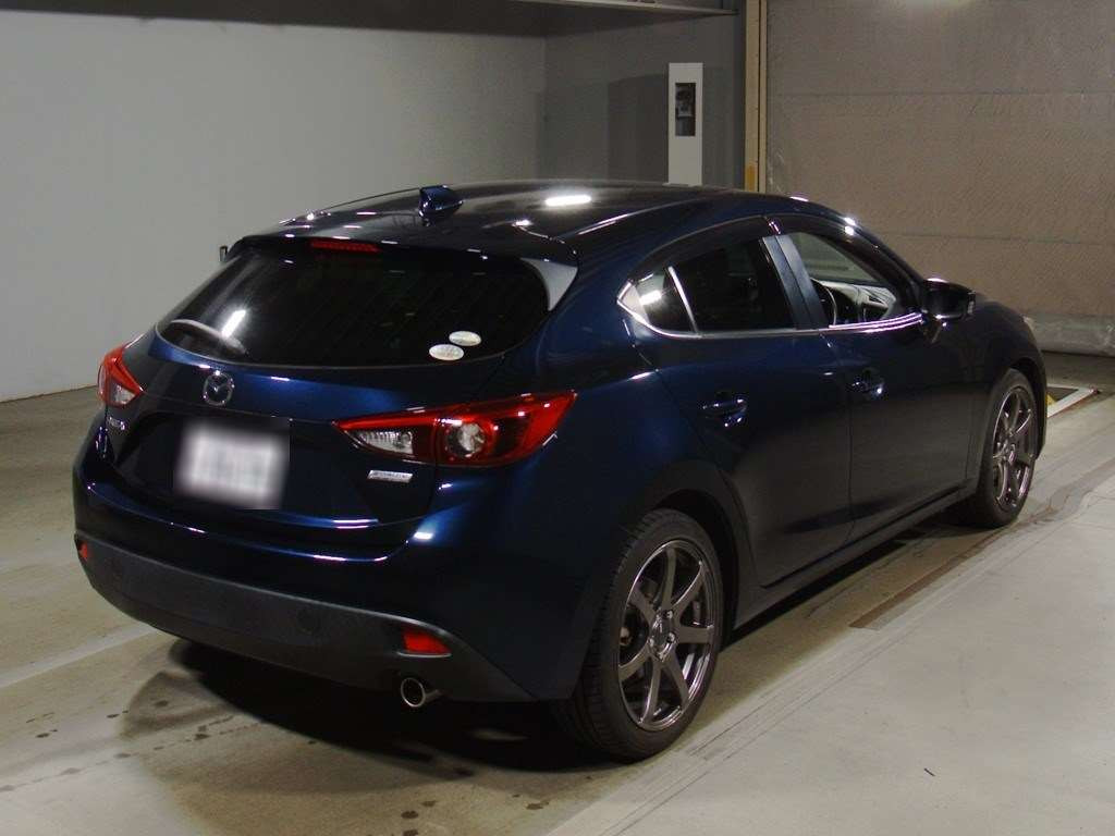 2014 Mazda Axela Sport BM5FS[1]