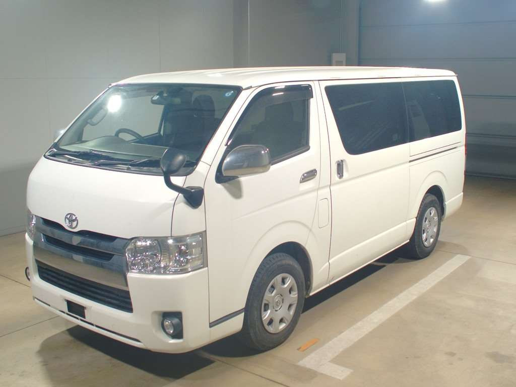 2015 Toyota Regiusace Van TRH200V[0]