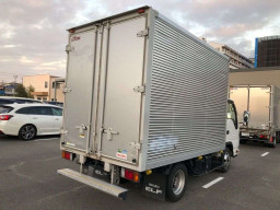 2018 Isuzu Elf Truck