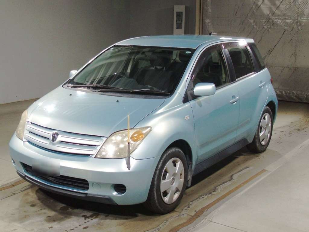 2003 Toyota IST NCP60[0]