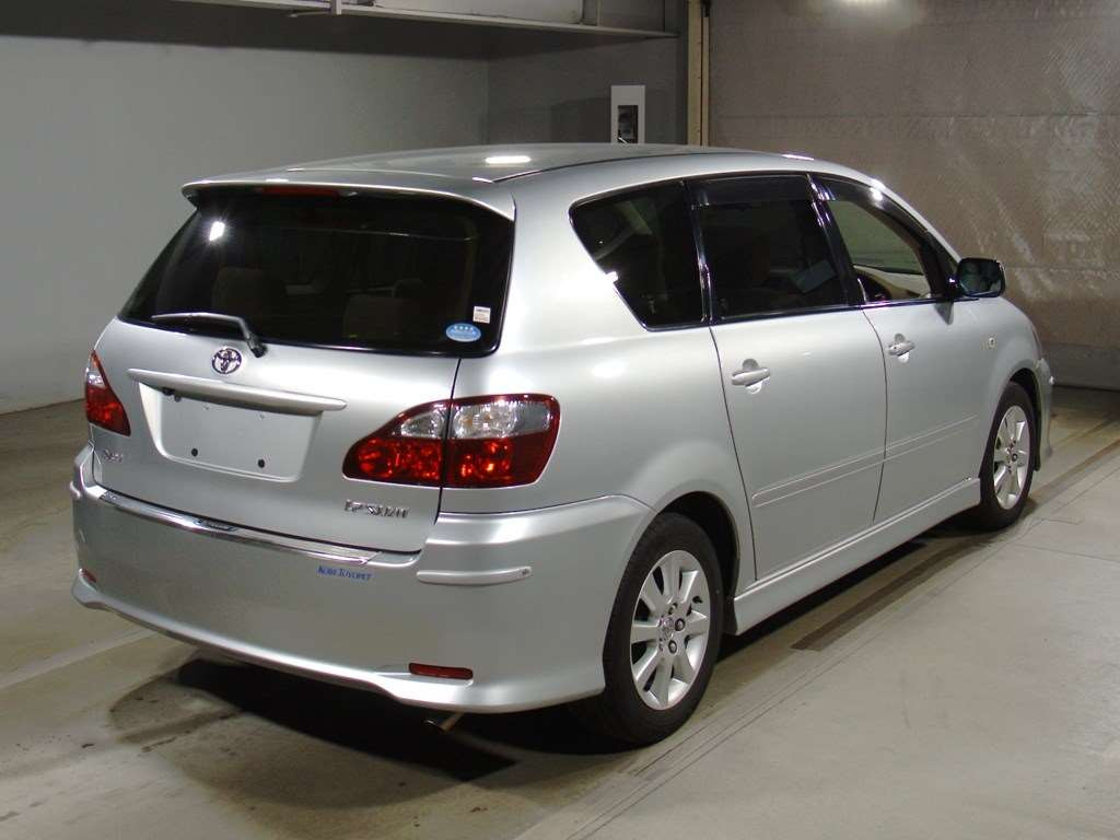 2008 Toyota Ipsum ACM21W[1]