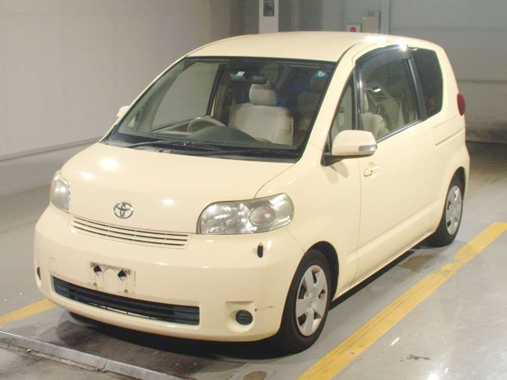 0 Toyota Porte NNP10[0]