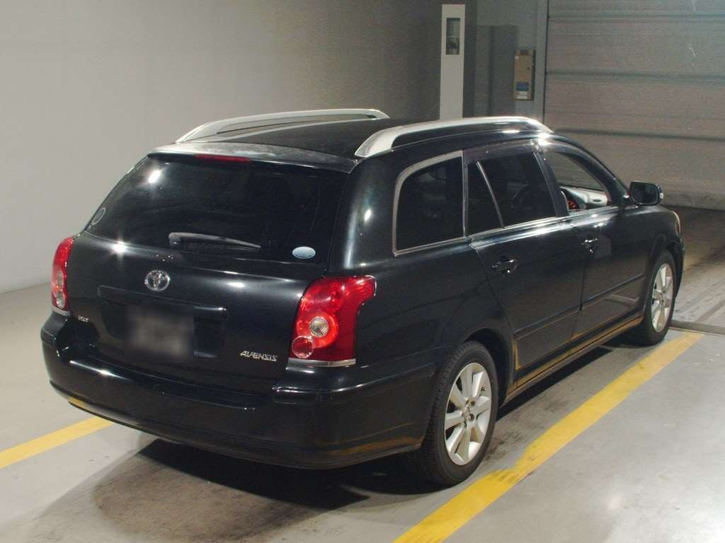 2007 Toyota Avensis Wagon AZT255W[1]