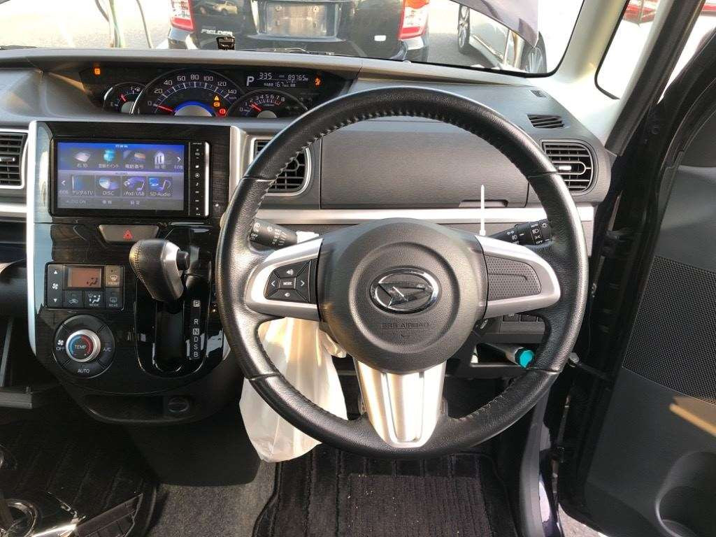 2014 Daihatsu Tanto LA600S[1]