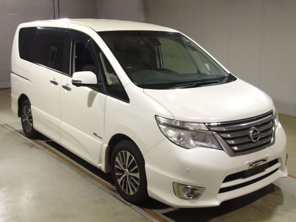 2016 Nissan Serena HFC26[2]