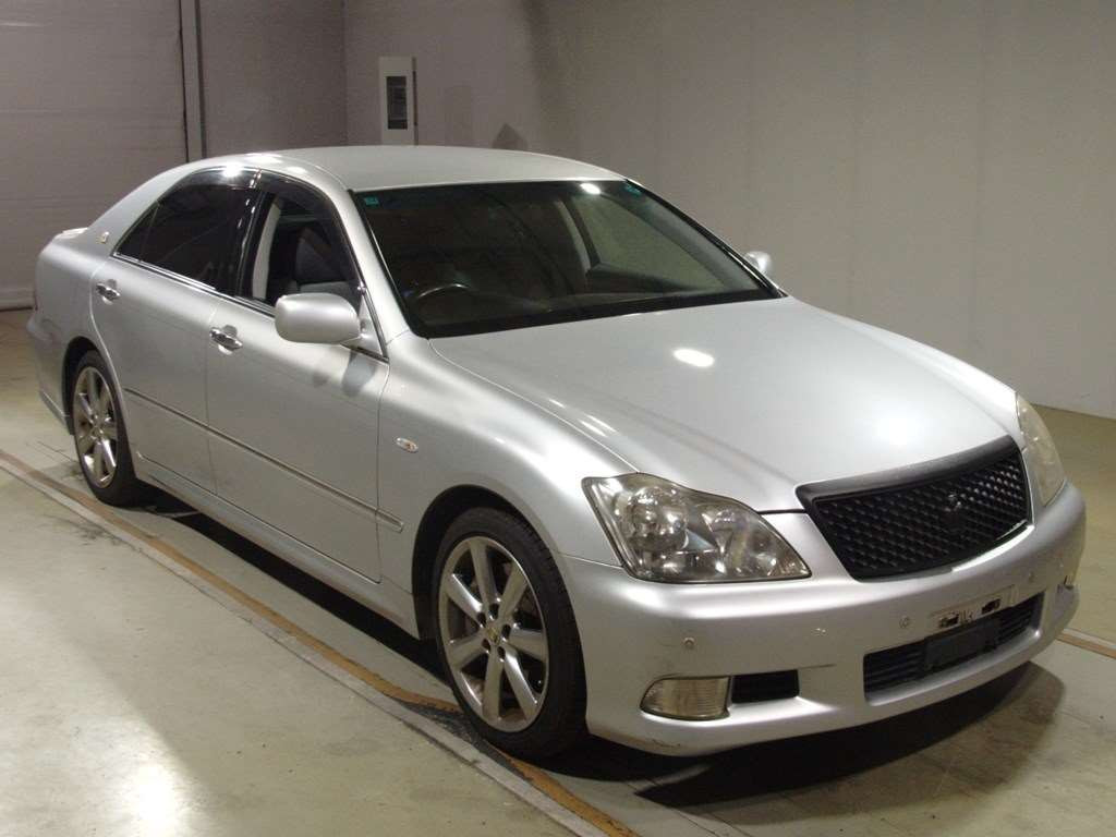 2006 Toyota Crown GRS184[2]