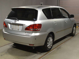 2002 Toyota Ipsum