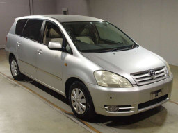 2002 Toyota Ipsum