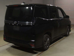 2023 Toyota Voxy