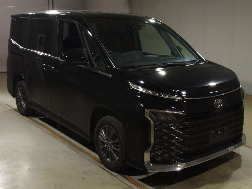 2023 Toyota Voxy MZRA95W[2]