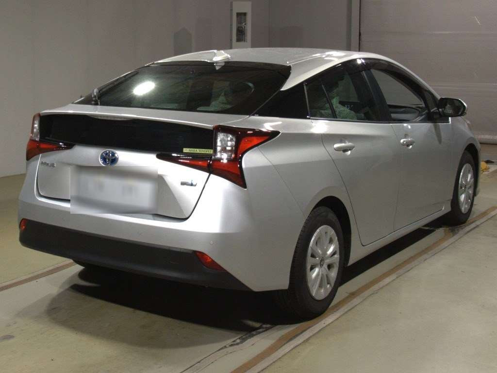 2022 Toyota Prius ZVW51[1]