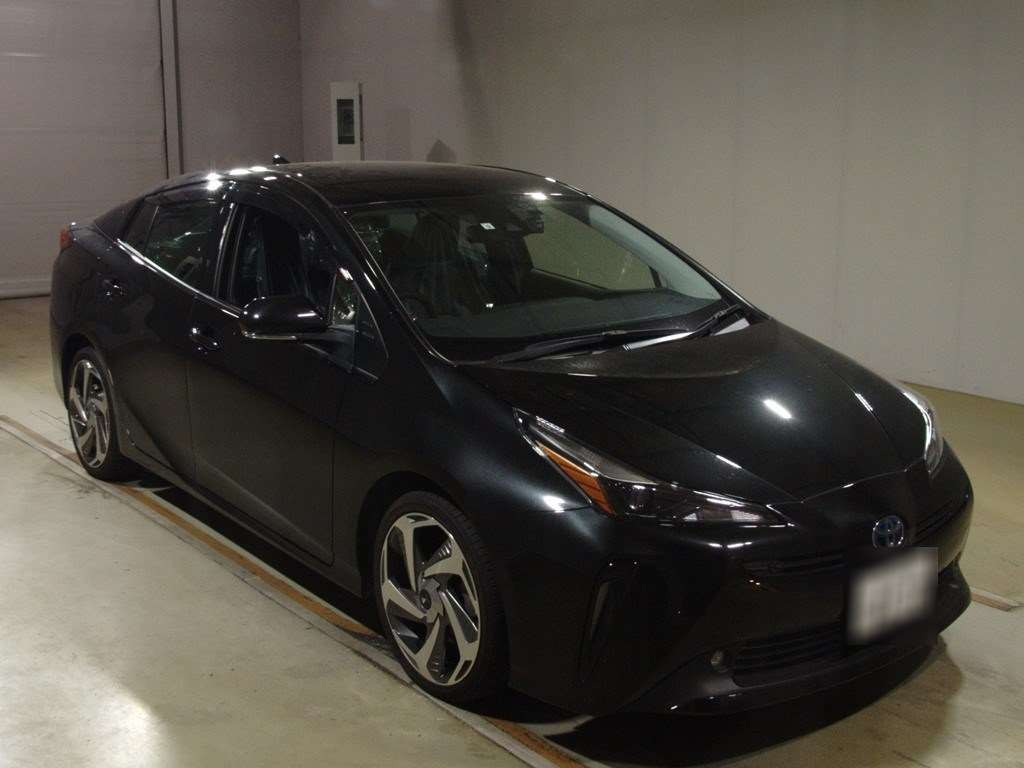 2022 Toyota Prius ZVW51[2]