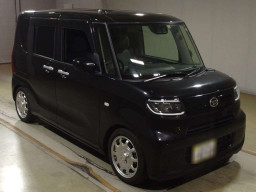 2022 Daihatsu Tanto